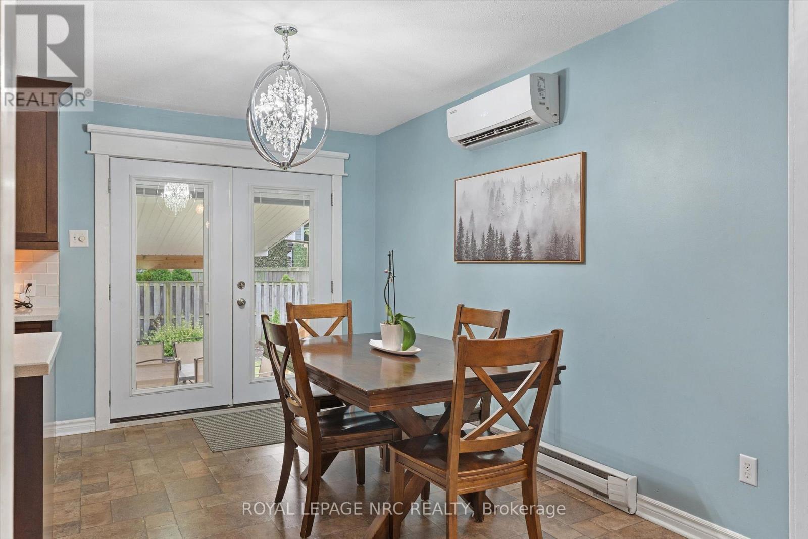11 Connaught Avenue, Thorold (Port Robinson), Ontario  L0S 1K0 - Photo 10 - X13676366
