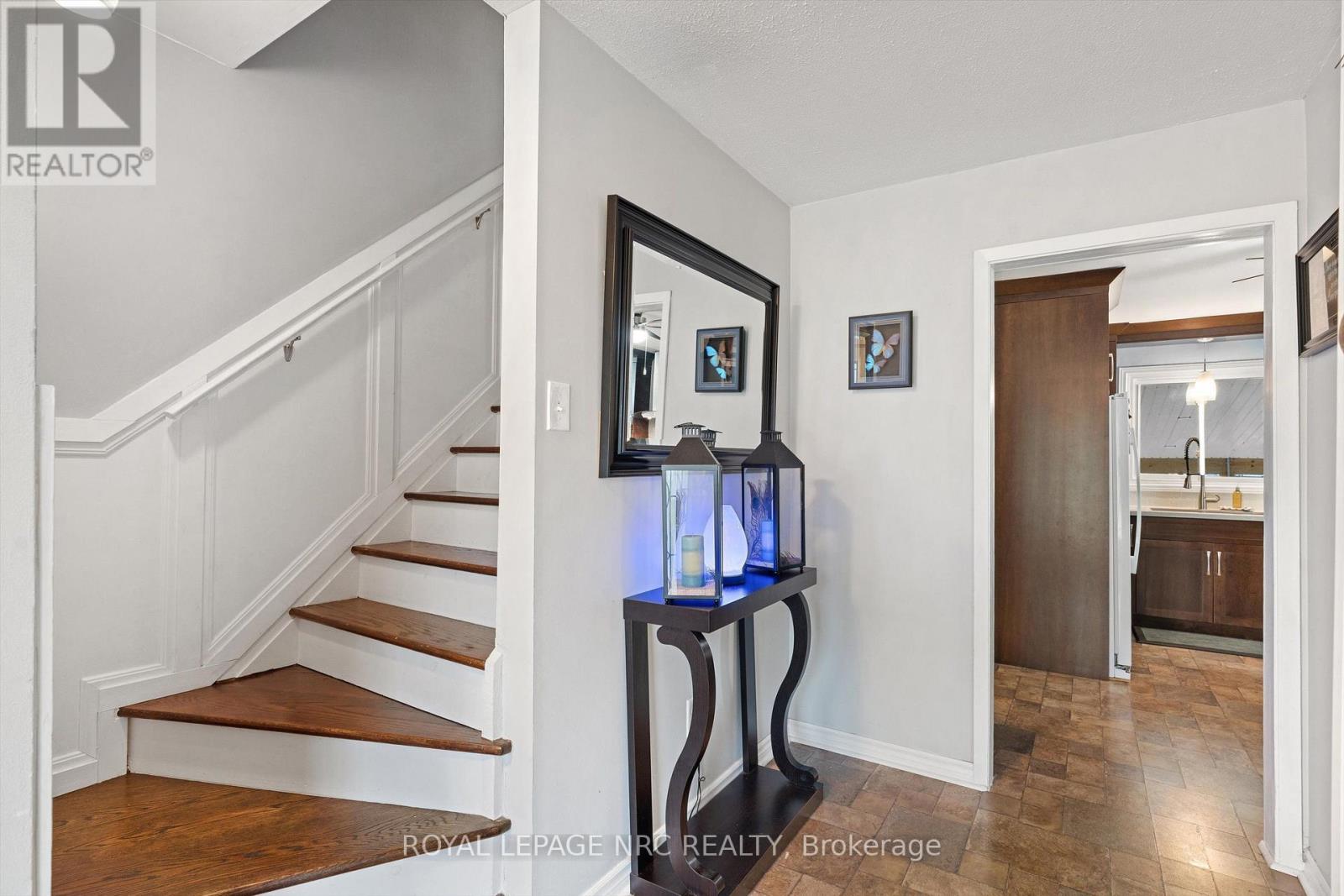 11 Connaught Avenue, Thorold (Port Robinson), Ontario  L0S 1K0 - Photo 7 - X13676366