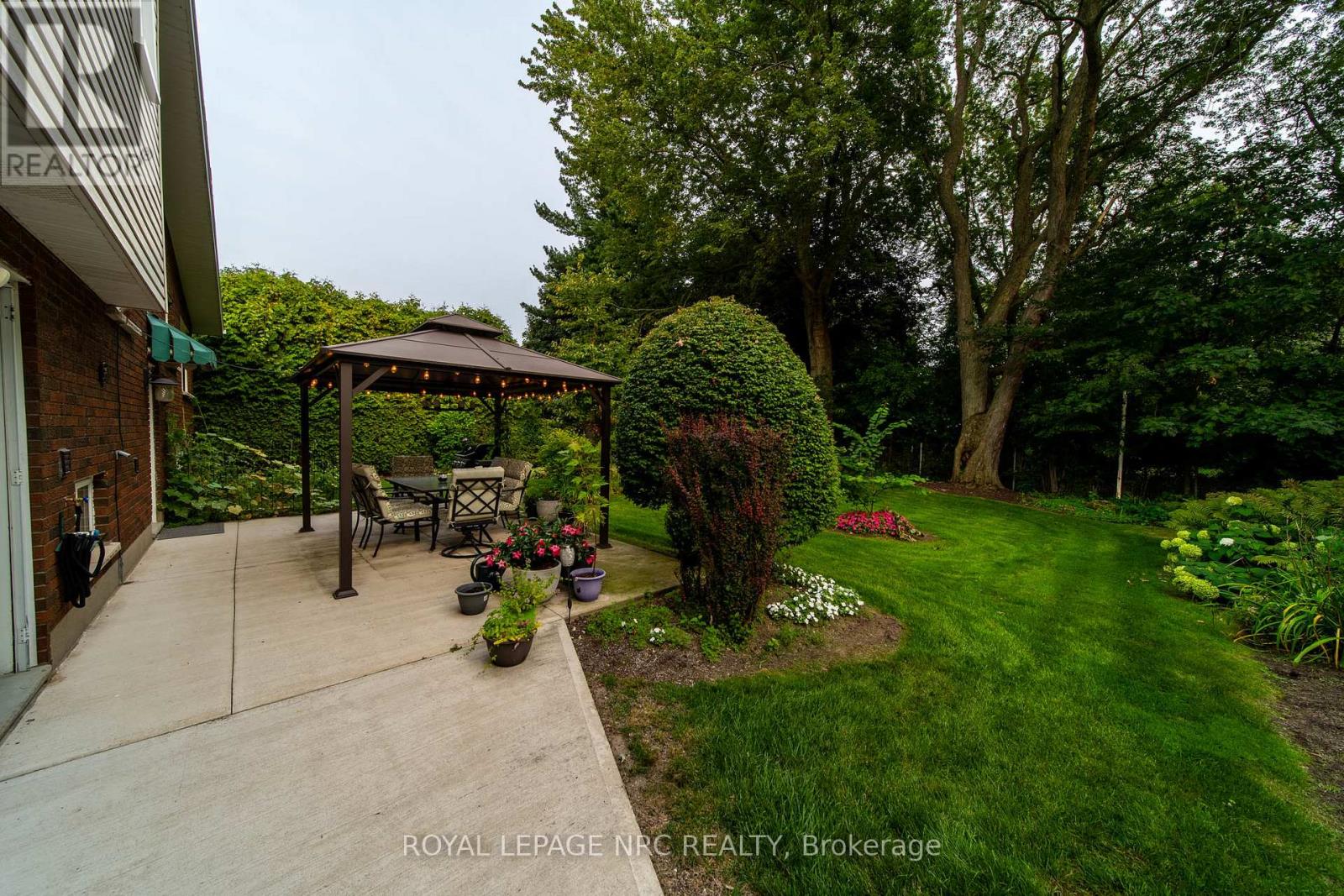 6954 Coach Drive, Niagara Falls, Ontario  L2G 2J1 - Photo 22 - X13676456