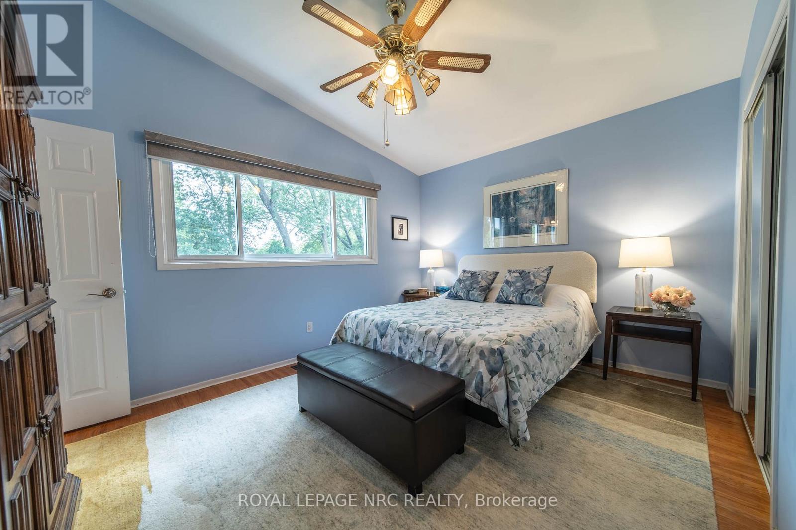 6954 Coach Drive, Niagara Falls, Ontario  L2G 2J1 - Photo 9 - X13676456