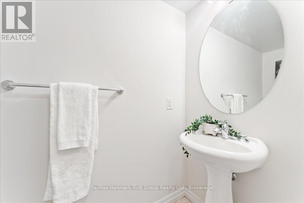 302 - 1600 Charles Street, Whitby, Ontario L1N 0G4 - Photo 24 - E13676346