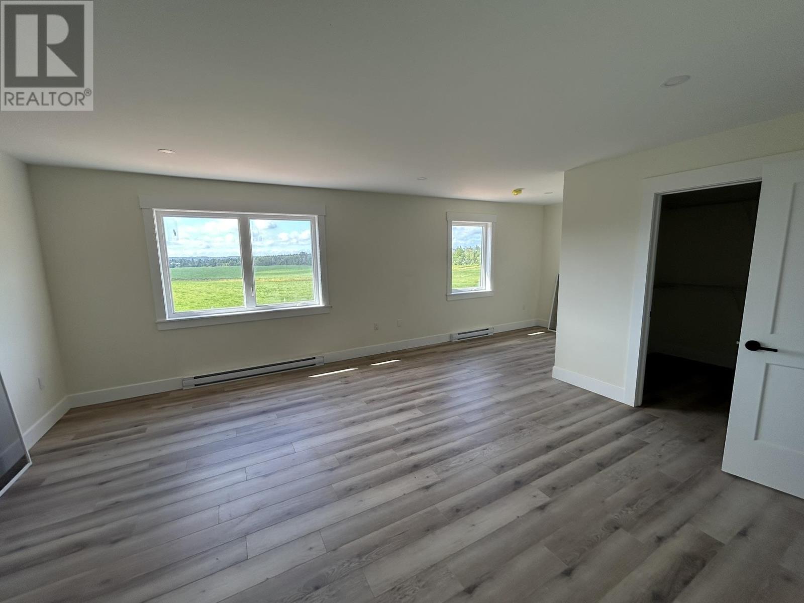 250 Ferry Road, Cornwall, Prince Edward Island  C0A 1H4 - Photo 5 - 202604159