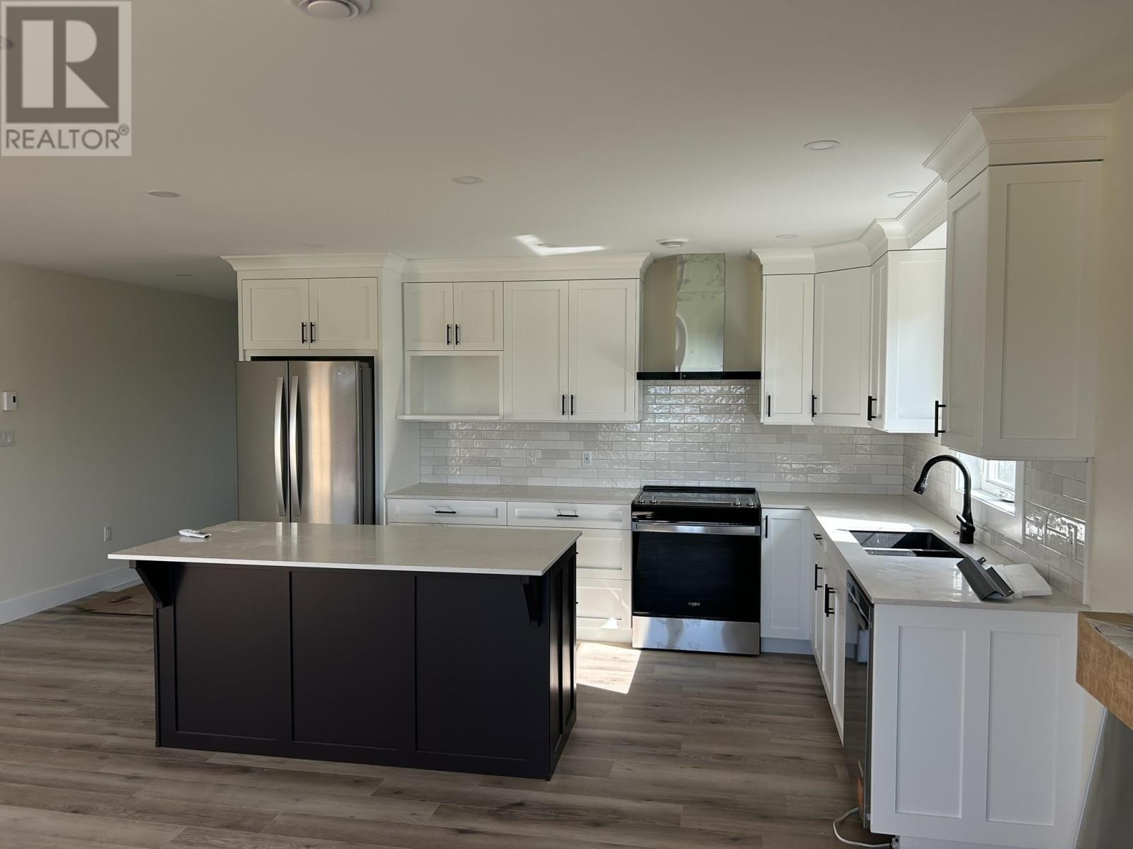 250 Ferry Road, Cornwall, Prince Edward Island  C0A 1H4 - Photo 3 - 202604159