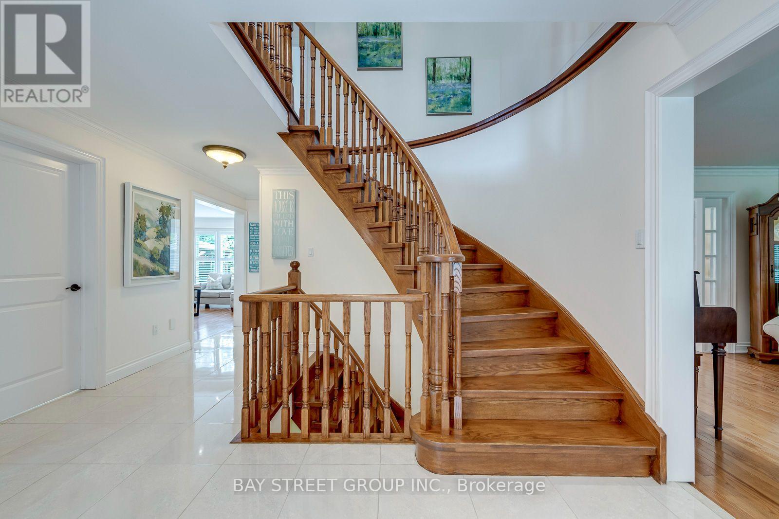 4177 Millcroft Park Drive, Burlington, Ontario  L7M 3V2 - Photo 8 - W13675796
