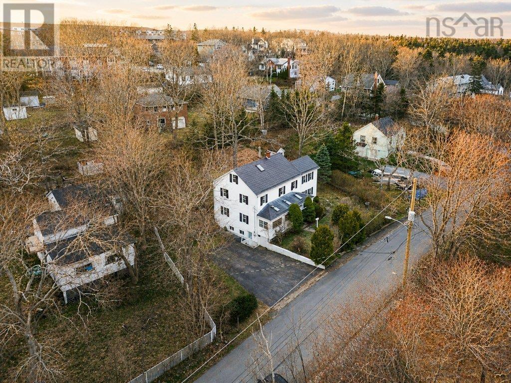 8 Emmerson Street, Bedford, Nova Scotia  B4A 1V7 - Photo 7 - 202610075