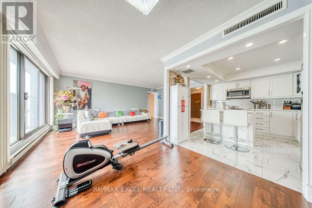 3403 - 65 Harbour Square, Toronto, Ontario  M5J 2L4 - Photo 13 - C13676328