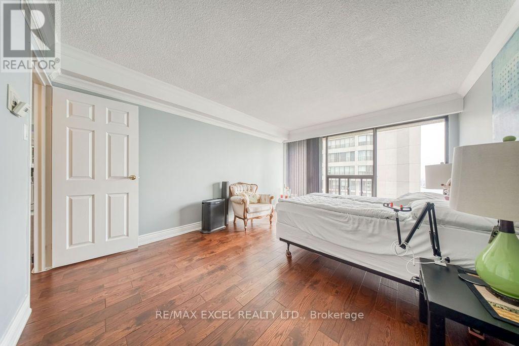 3403 - 65 Harbour Square, Toronto, Ontario  M5J 2L4 - Photo 20 - C13676328
