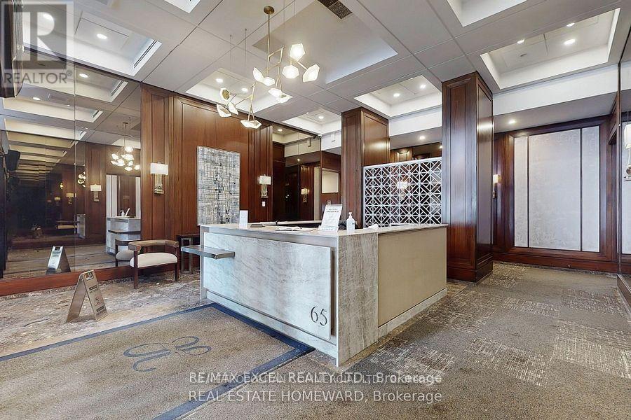 3403 - 65 Harbour Square, Toronto, Ontario  M5J 2L4 - Photo 31 - C13676328