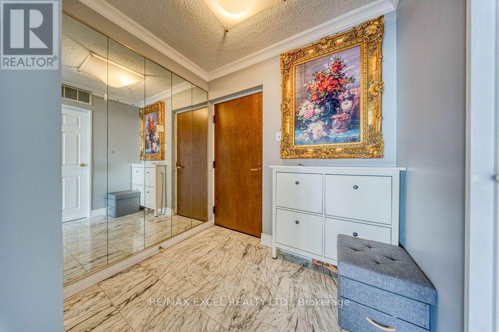 3403 - 65 Harbour Square, Toronto, Ontario  M5J 2L4 - Photo 4 - C13676328