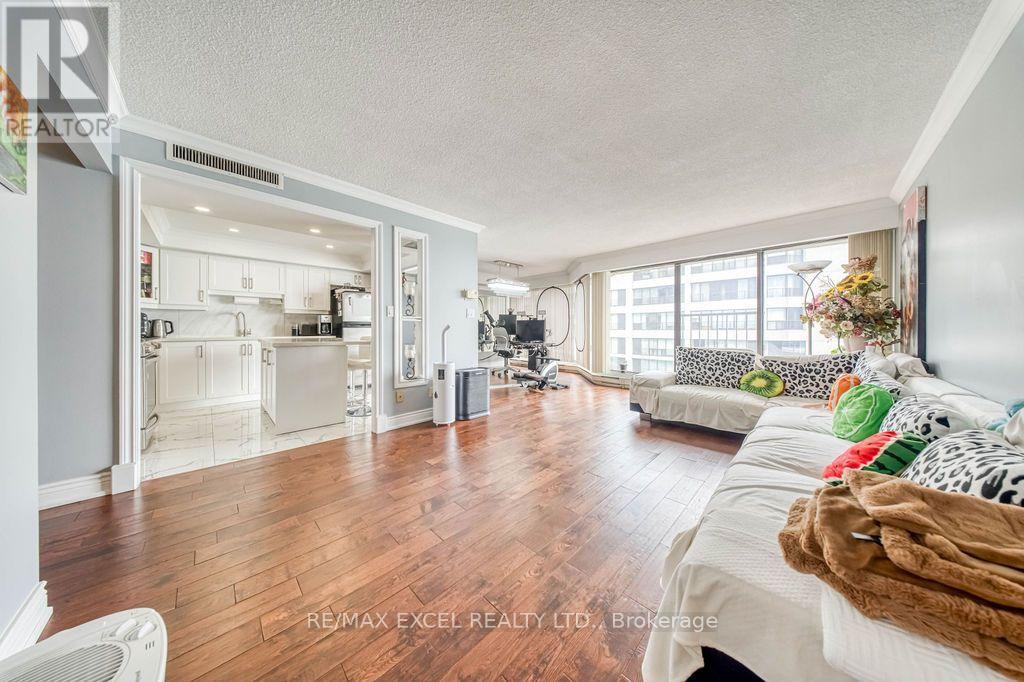 3403 - 65 Harbour Square, Toronto, Ontario  M5J 2L4 - Photo 7 - C13676328