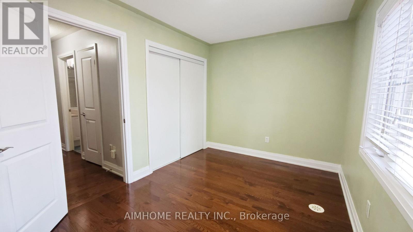 40 Raffeix Lane, Toronto, Ontario  M5A 0G5 - Photo 17 - C13676344