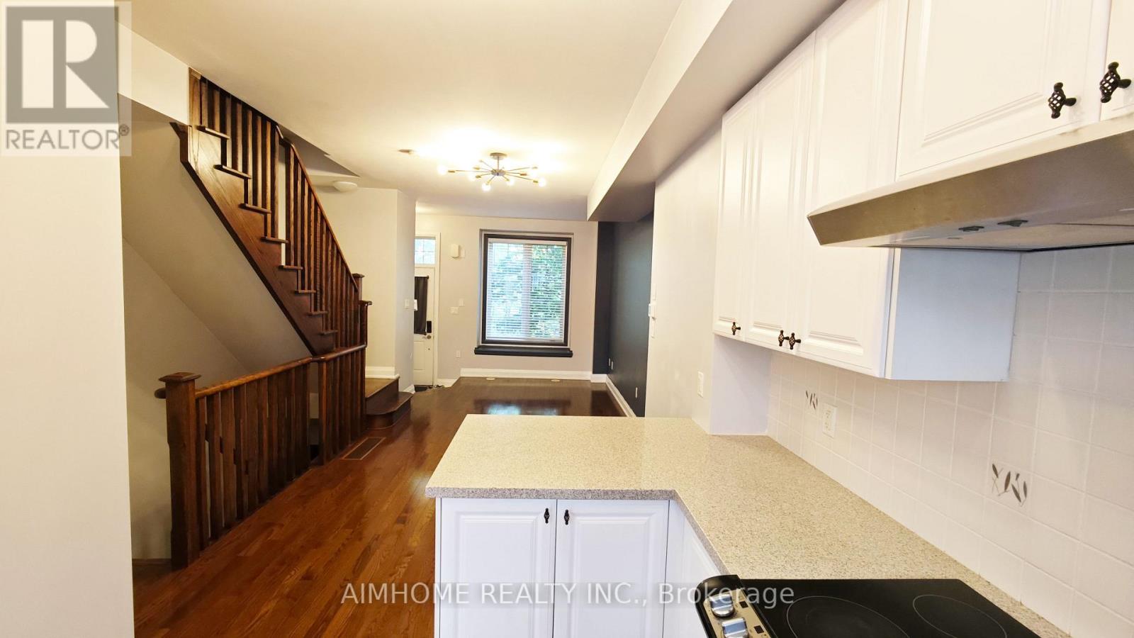 40 Raffeix Lane, Toronto, Ontario  M5A 0G5 - Photo 24 - C13676344