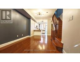 40 RAFFEIX LANE, Toronto, Ontario