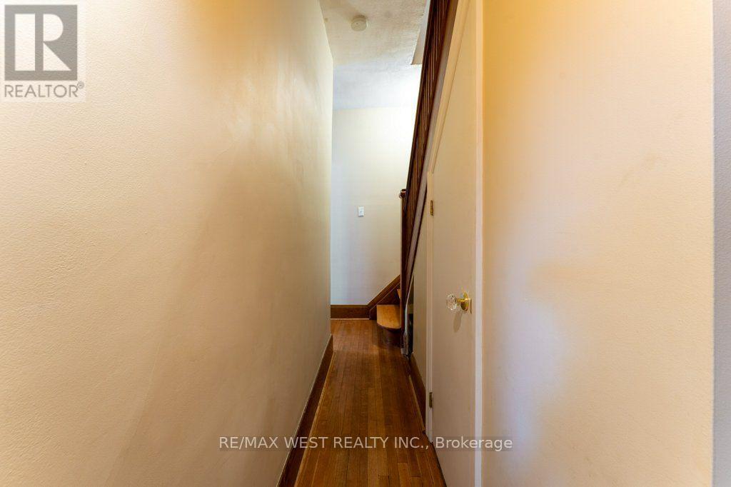 40 Delaware Avenue, Toronto, Ontario  M6H 2S7 - Photo 13 - C13676380