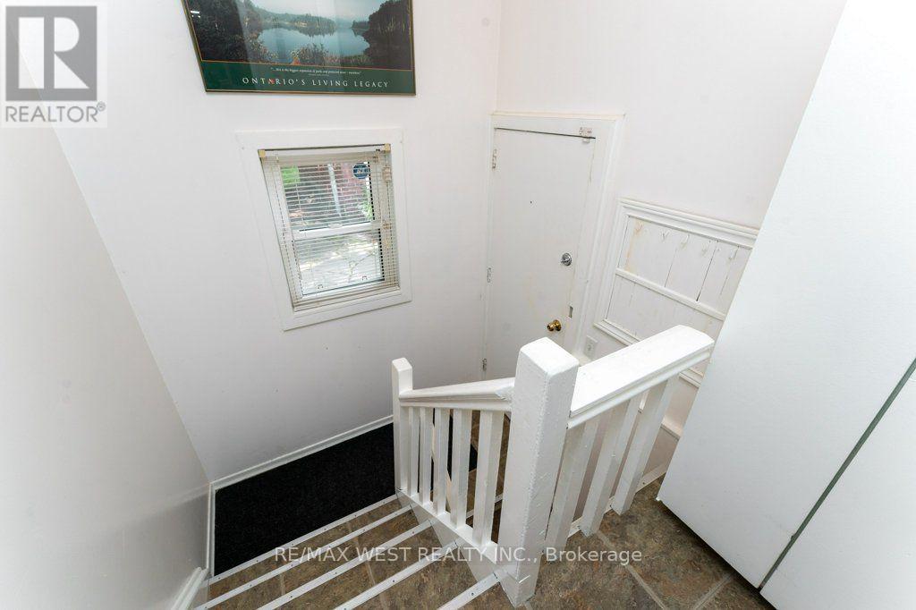40 Delaware Avenue, Toronto, Ontario  M6H 2S7 - Photo 18 - C13676380