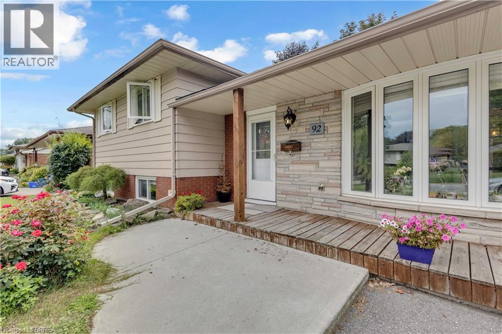 92 Brier Park Road, Brantford, Ontario  N3R 5T4 - Photo 4 - 40854538