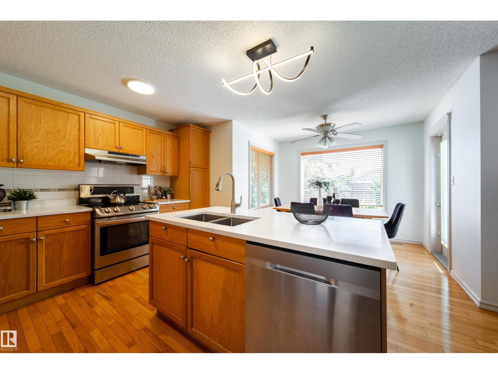 4811 152 Av Nw, Edmonton, Alberta  T5Y 3B8 - Photo 9 - E4503842