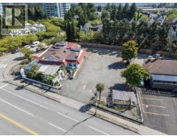 6558 KINGSWAY, Burnaby, British Columbia