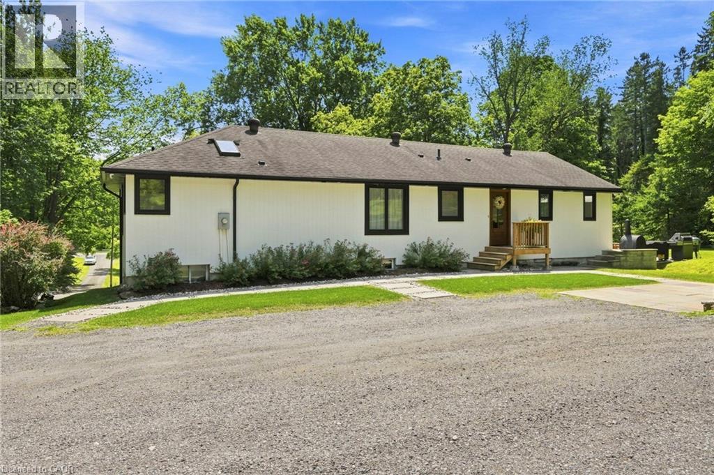 1095 Governors Road, Dundas, Ontario  L9H 5E3 - Photo 3 - 40852533