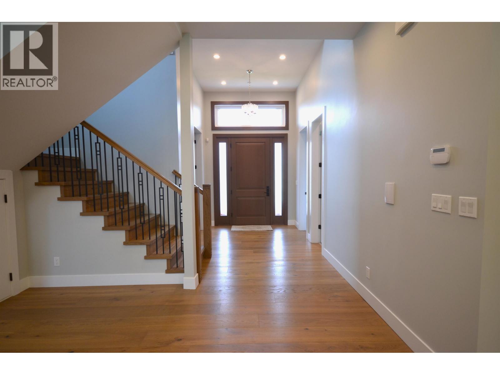 12409 193b Street, Pitt Meadows, British Columbia  V3Y 1A5 - Photo 4 - R3155371