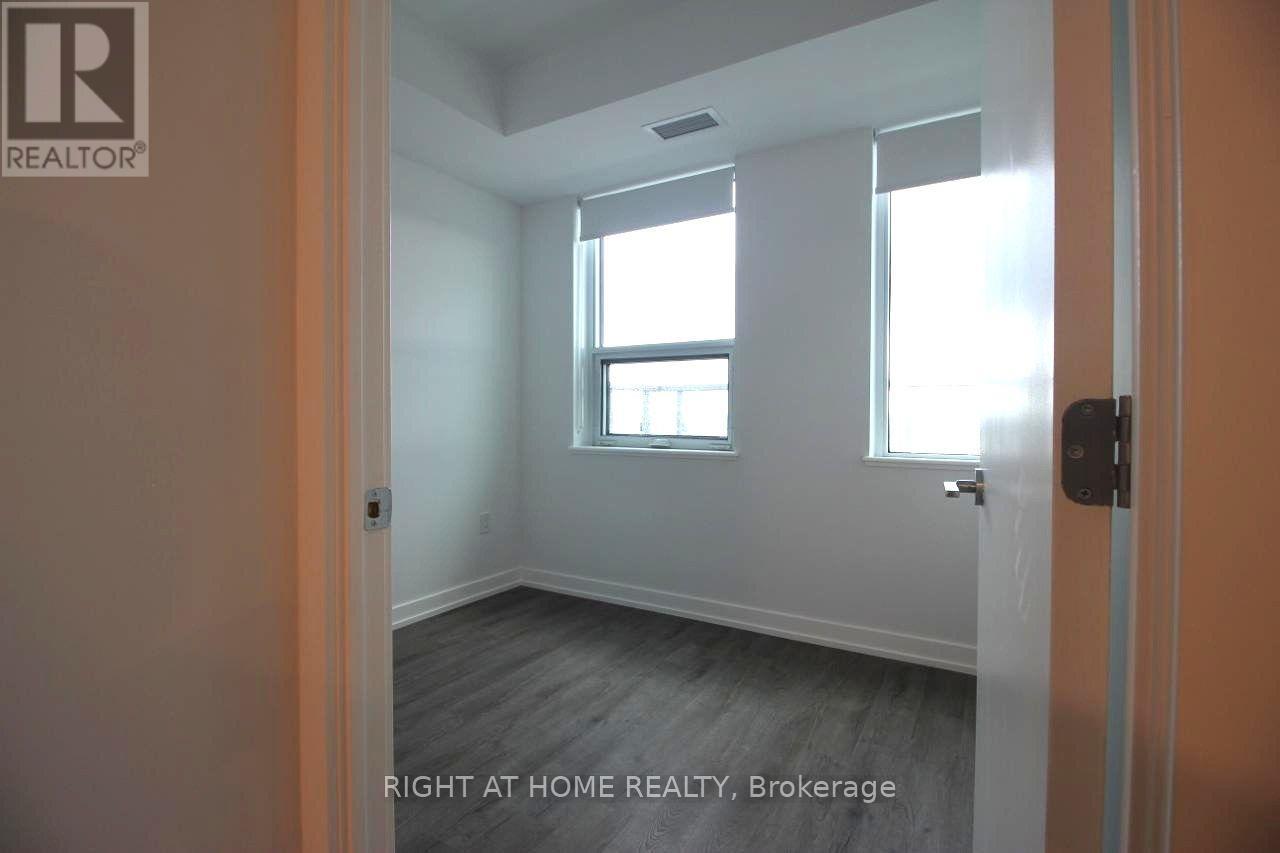 902 - 21 Meadowdale Road, Vaughan, Ontario  L4K 0H6 - Photo 12 - N13676320