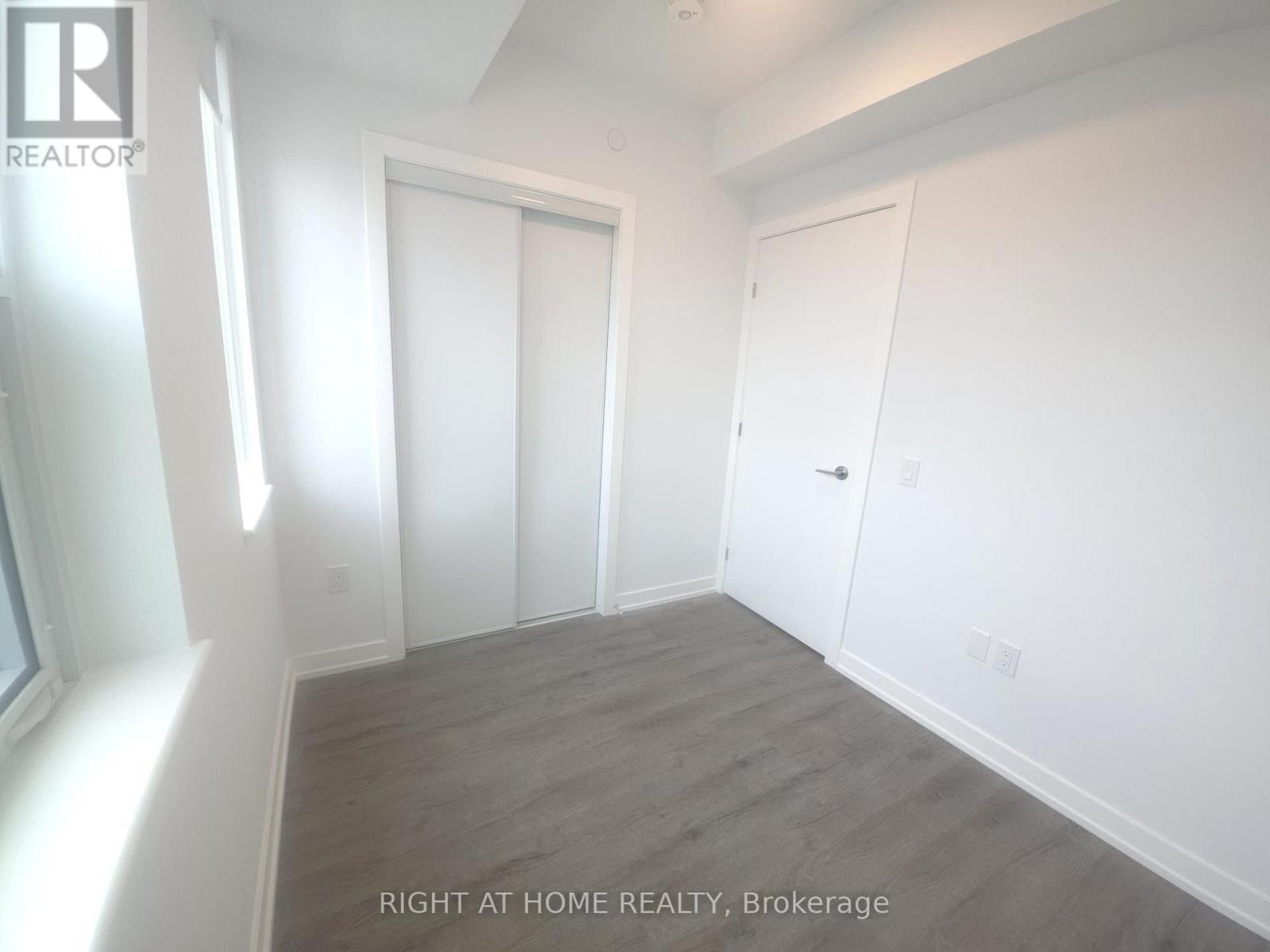 902 - 21 Meadowdale Road, Vaughan, Ontario  L4K 0H6 - Photo 13 - N13676320