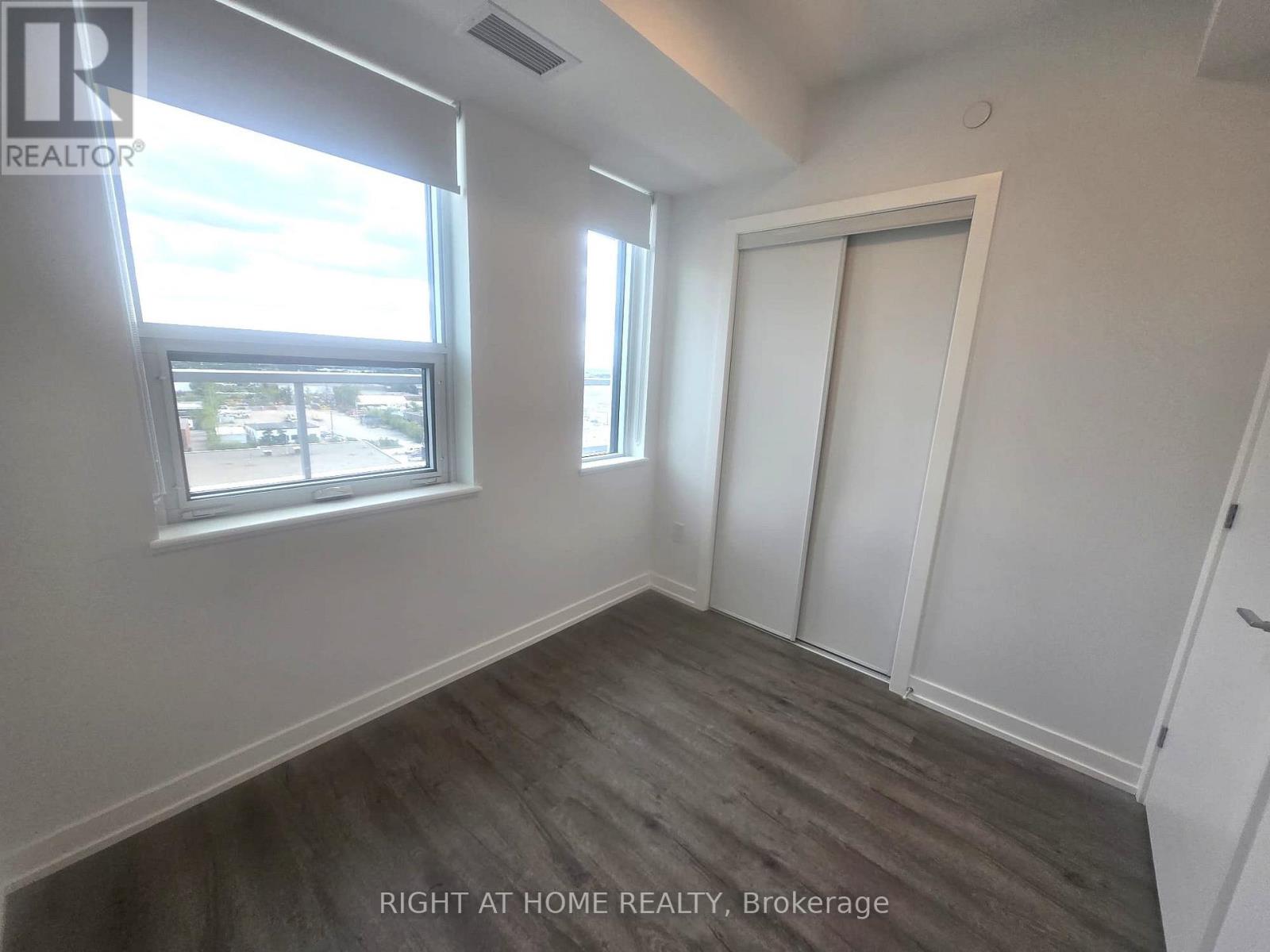 902 - 21 Meadowdale Road, Vaughan, Ontario  L4K 0H6 - Photo 14 - N13676320