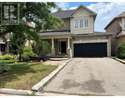 15 MAGENTA STREET, Richmond Hill, Ontario