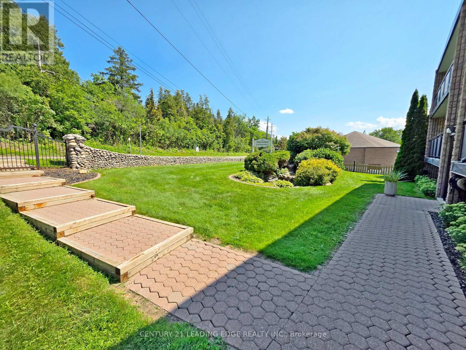206 - 74 The Queensway S, Georgina, Ontario  L4P 1Z3 - Photo 24 - N13676374
