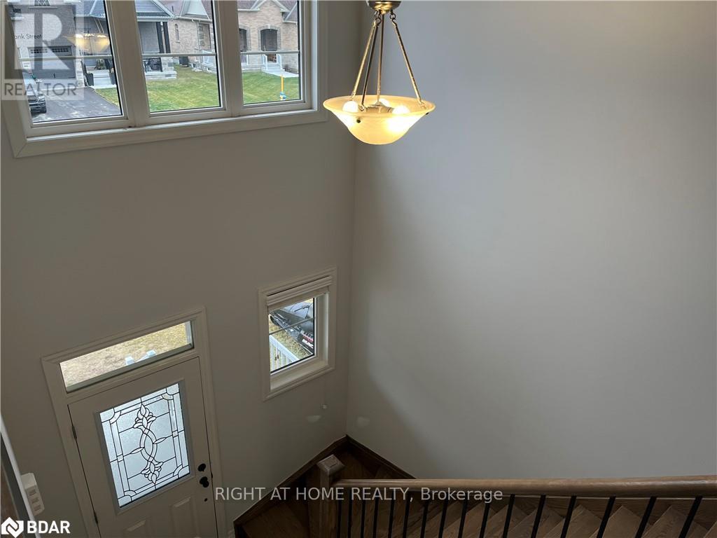 57 Bank Street, Essa, Ontario  L3W 0M5 - Photo 5 - N13676390