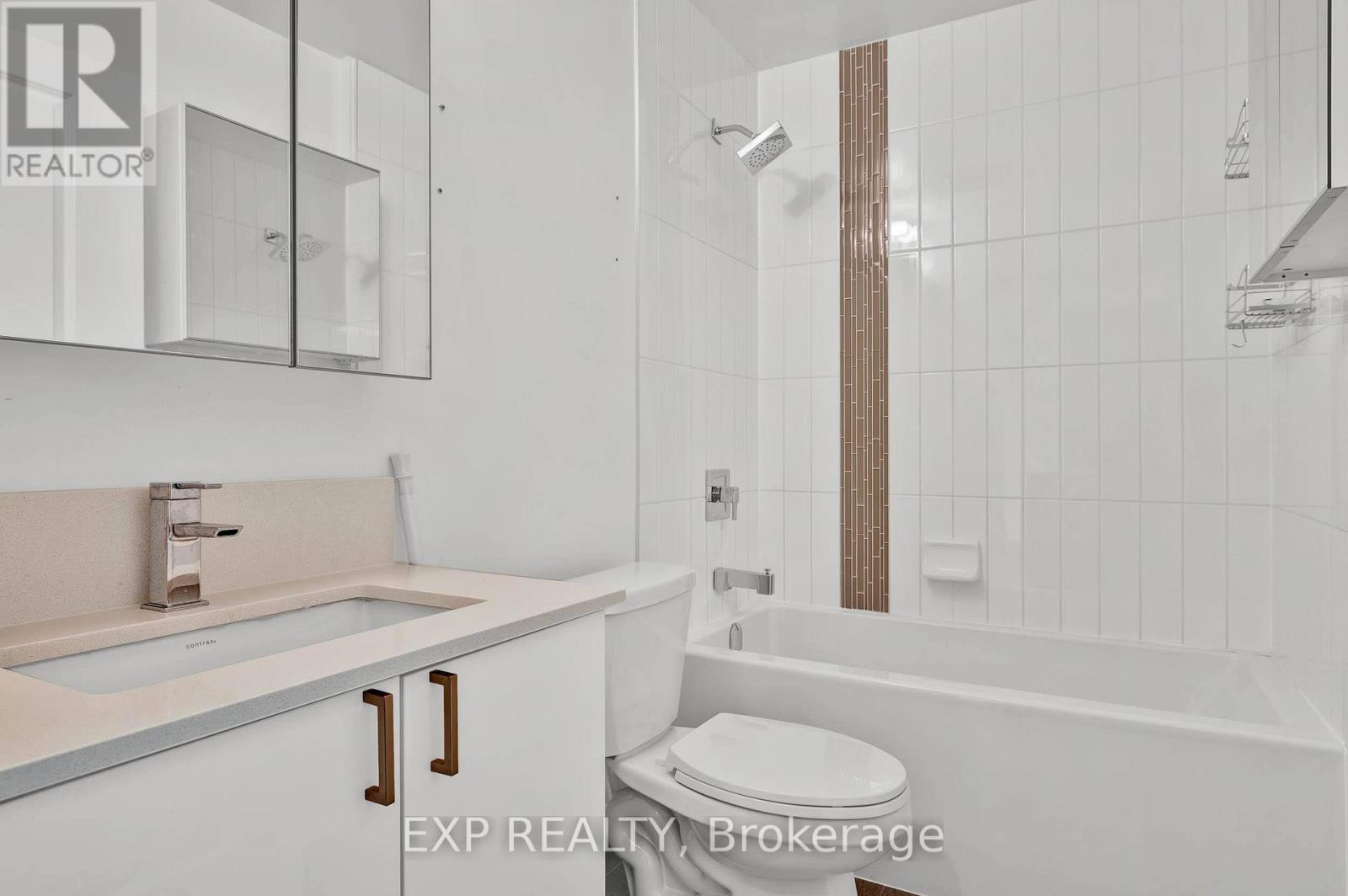 727 - 99 Eagle Rock Way N, Vaughan, Ontario  L6A 5A7 - Photo 10 - N13676408
