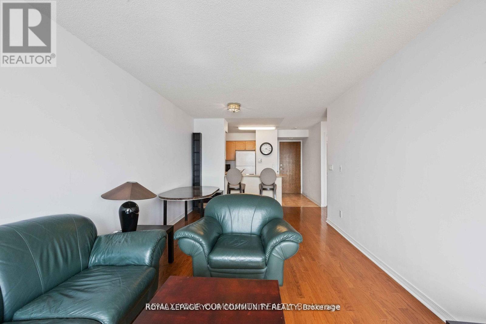 909 - 23 Oneida Crescent, Richmond Hill (Langstaff), Ontario  L4B 0A2 - Photo 10 - N13676458