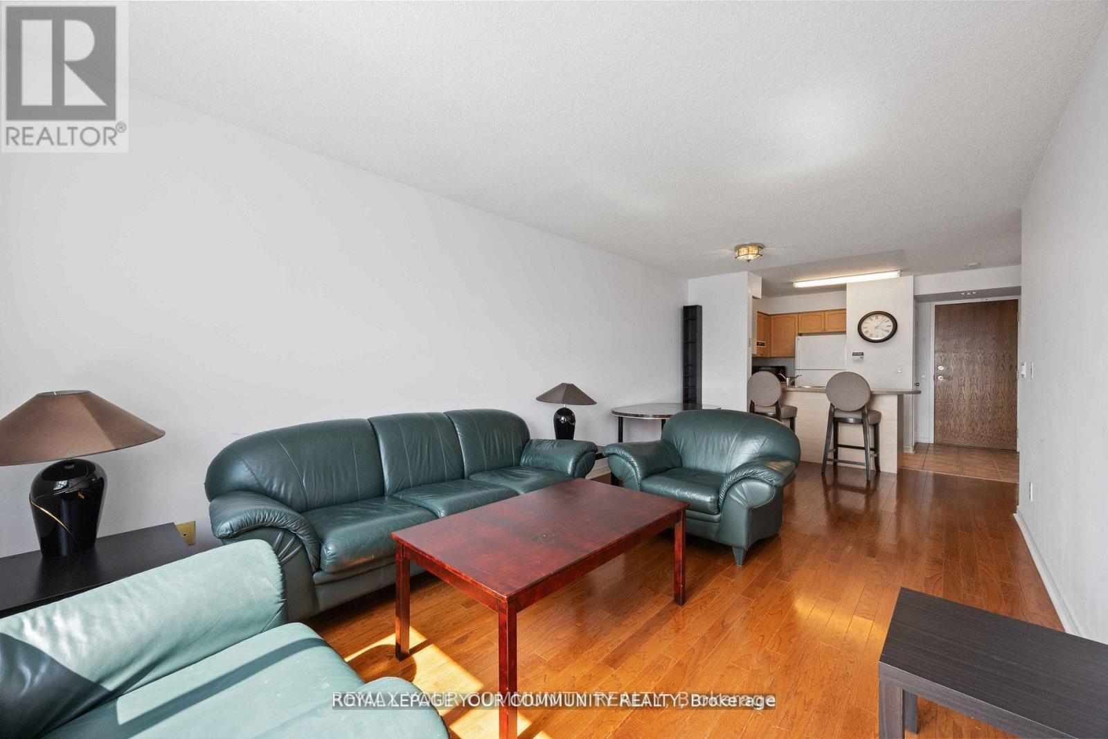 909 - 23 Oneida Crescent, Richmond Hill (Langstaff), Ontario  L4B 0A2 - Photo 15 - N13676458