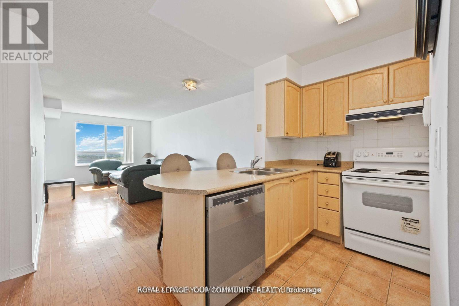 909 - 23 Oneida Crescent, Richmond Hill (Langstaff), Ontario  L4B 0A2 - Photo 17 - N13676458
