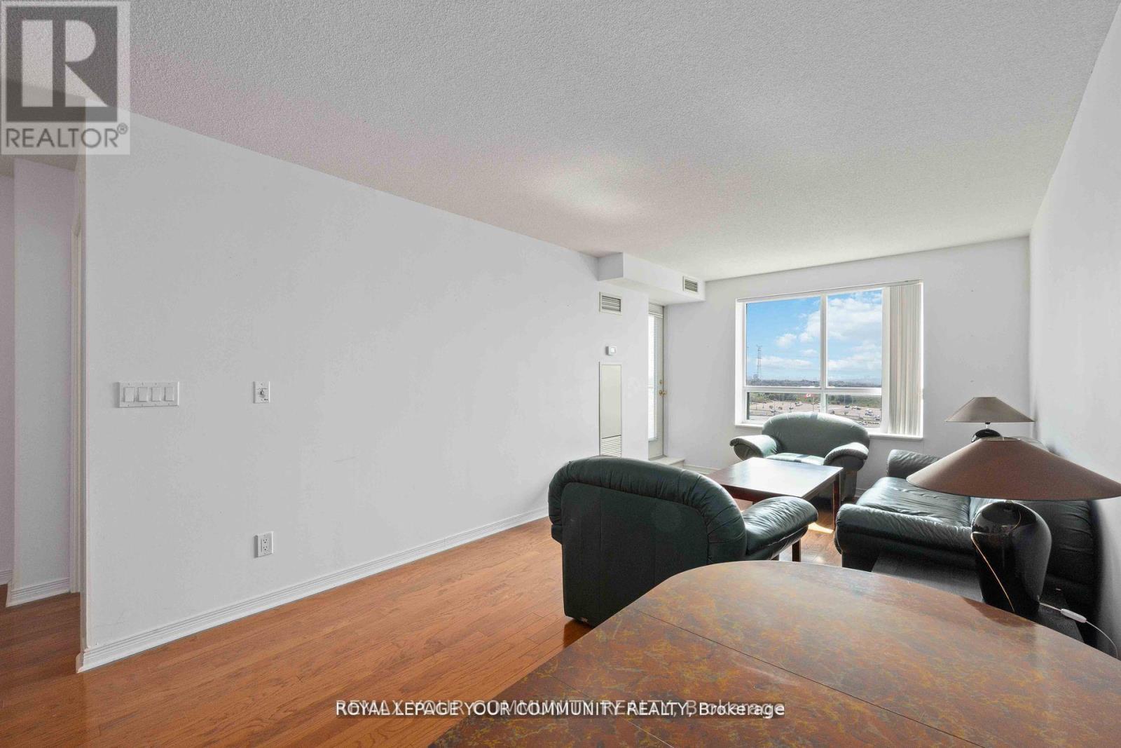 909 - 23 Oneida Crescent, Richmond Hill (Langstaff), Ontario  L4B 0A2 - Photo 8 - N13676458