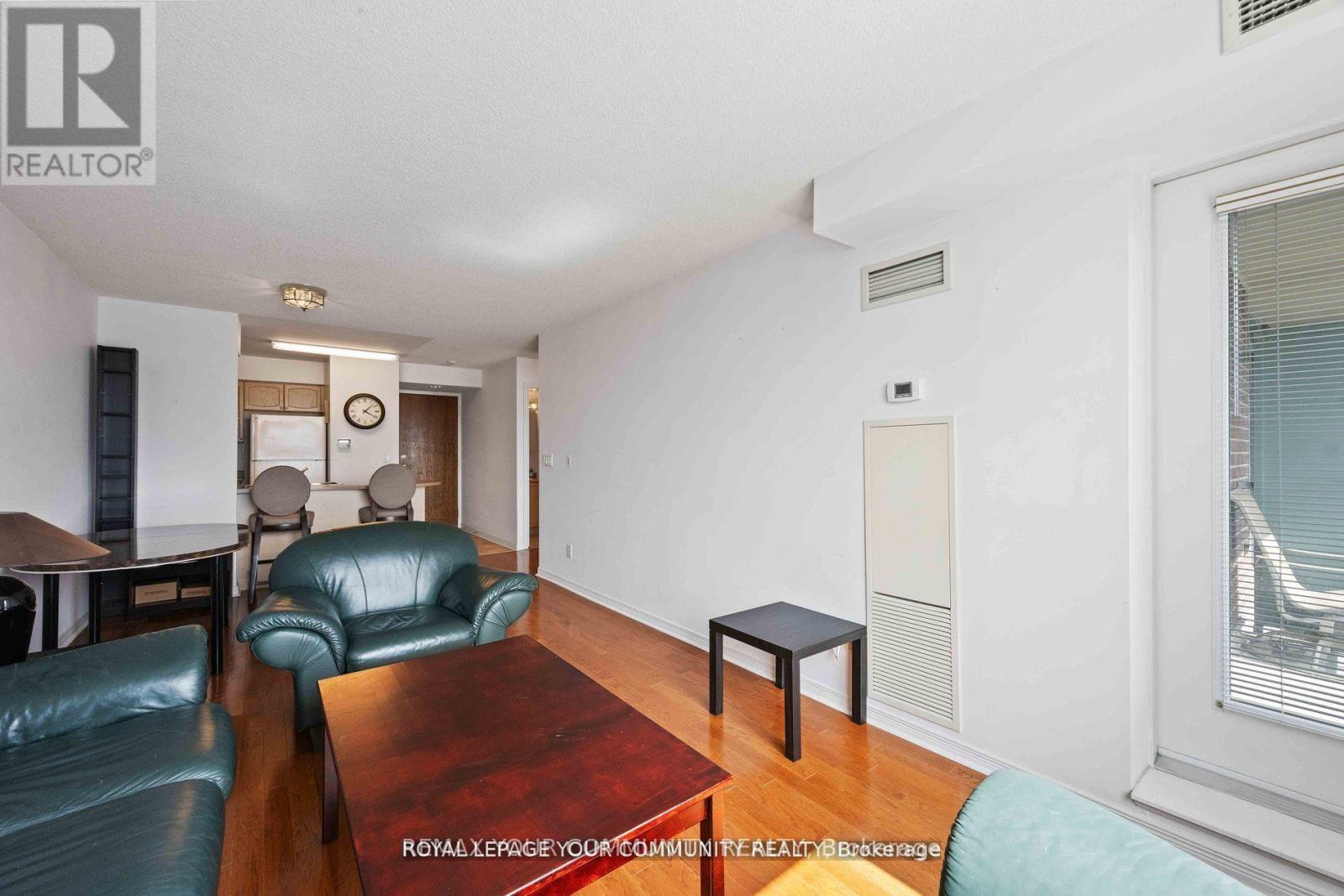 909 - 23 Oneida Crescent, Richmond Hill (Langstaff), Ontario  L4B 0A2 - Photo 9 - N13676458