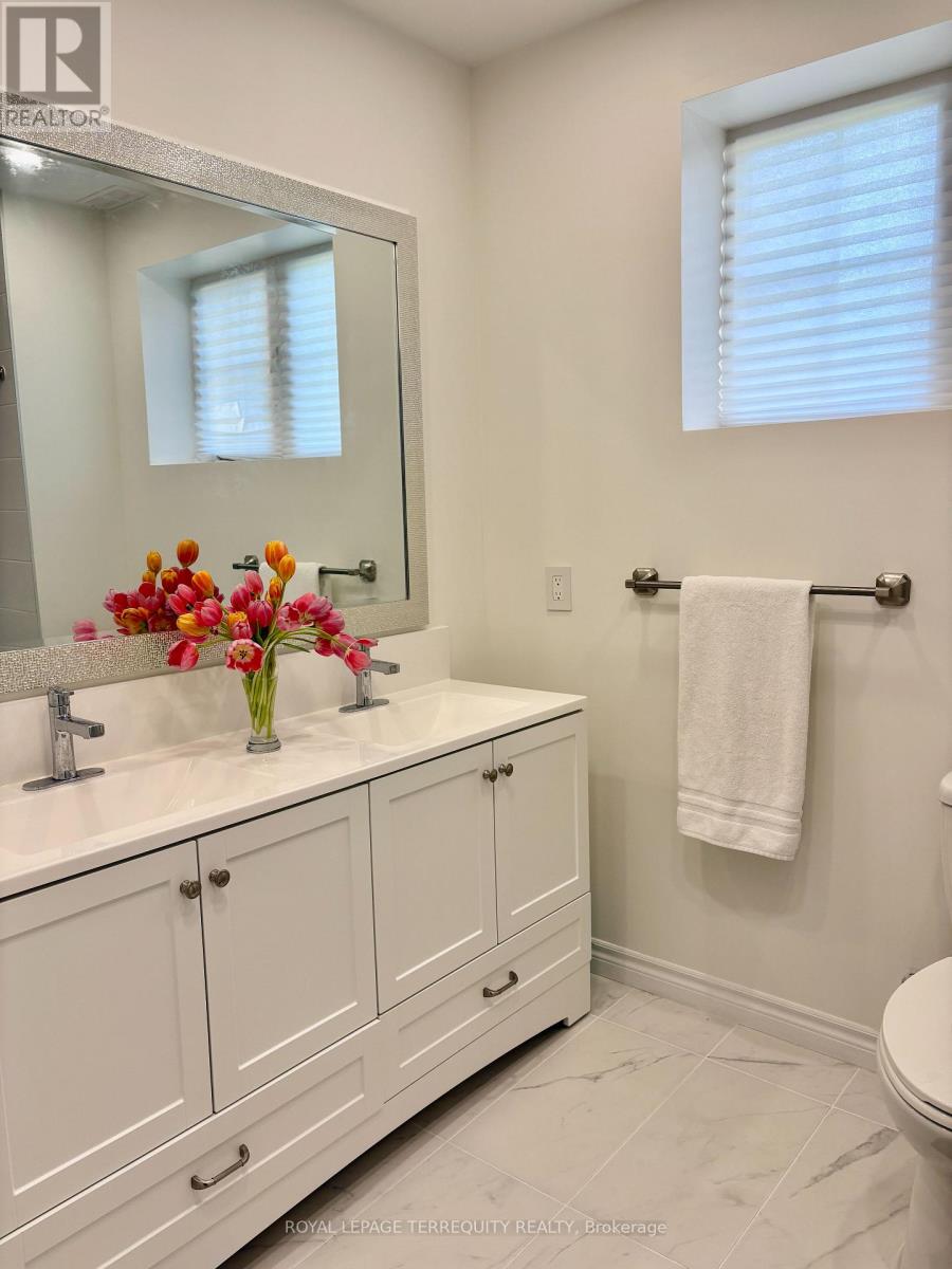 55 Regina Boulevard, Wasaga Beach, Ontario  L9Z 1M8 - Photo 12 - S13676312