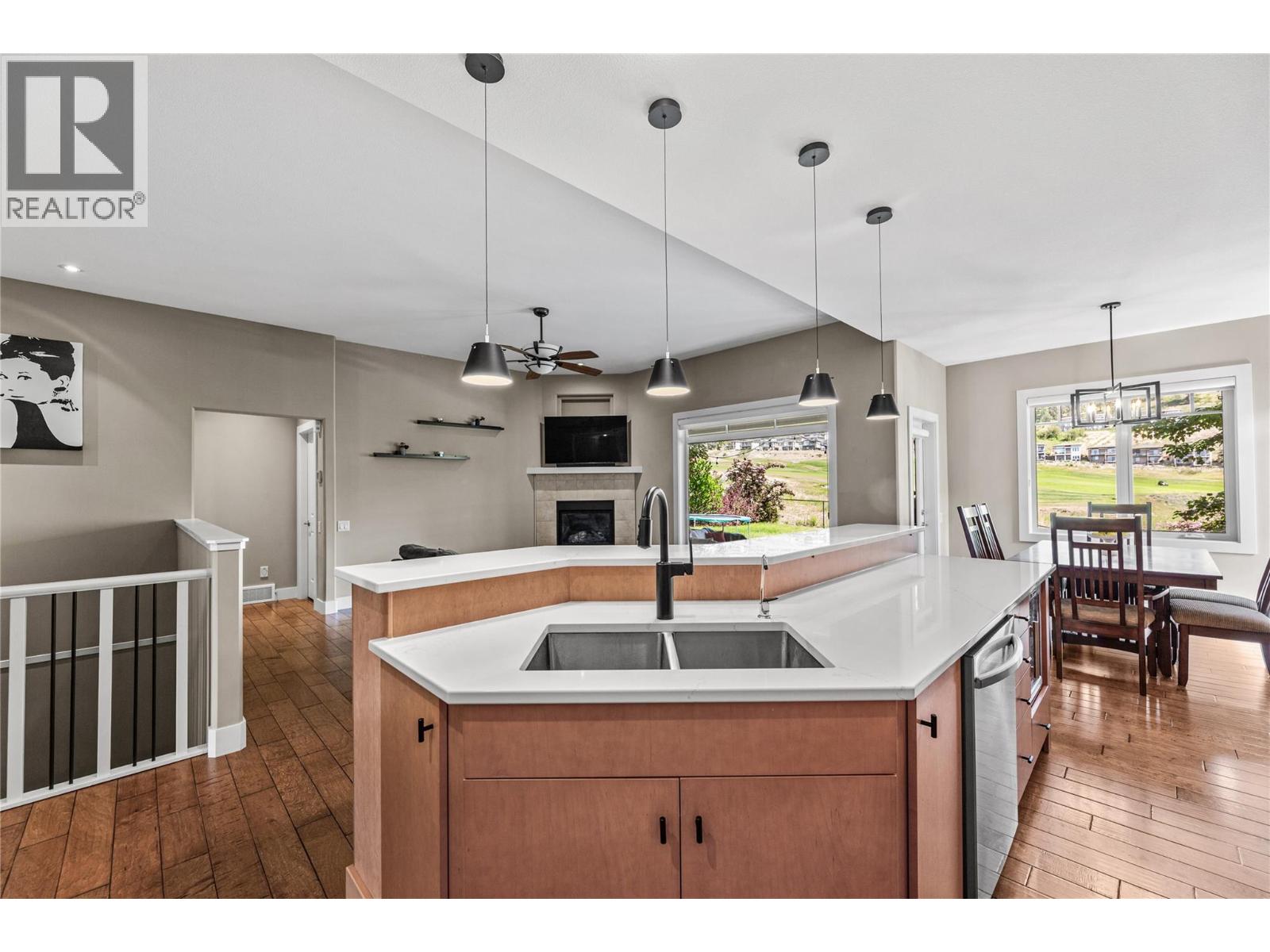 1601 Tower Ranch Boulevard, Kelowna, British Columbia  V1P 1P9 - Photo 14 - 10387434