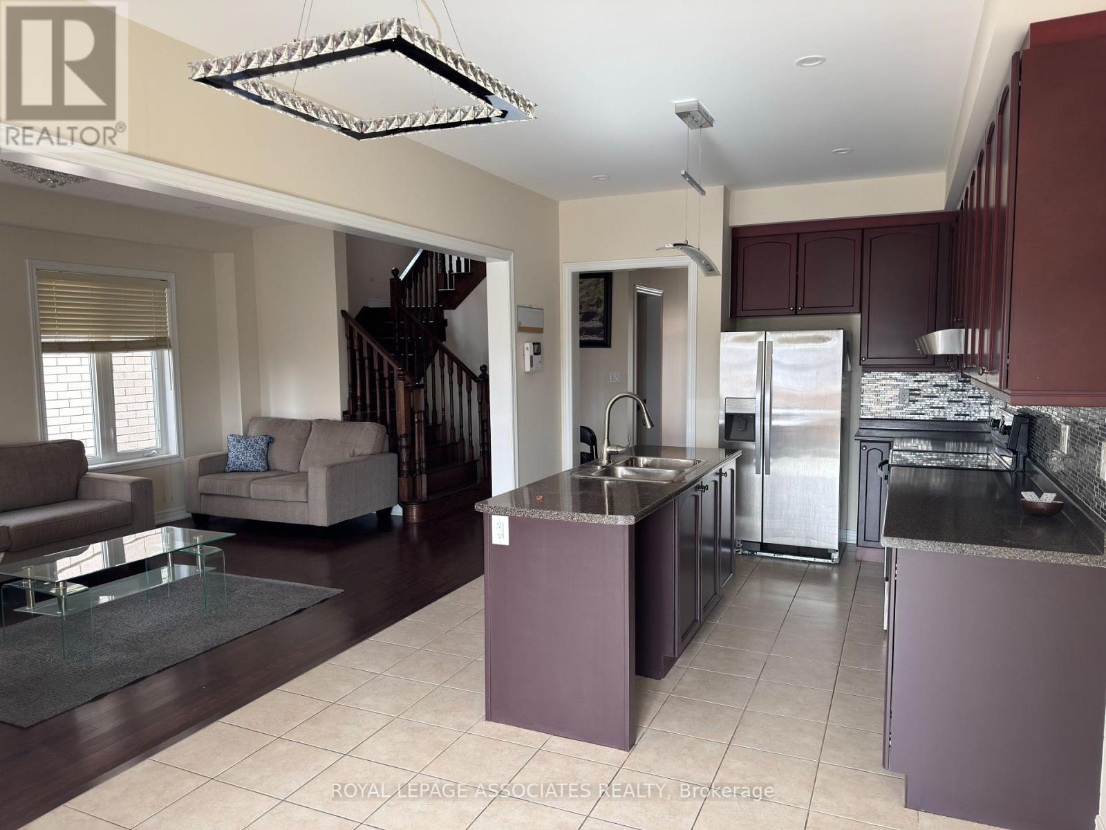 Upper Lv - 75 Meltwater Crescent, Brampton, Ontario  L6P 3W6 - Photo 4 - W13676350