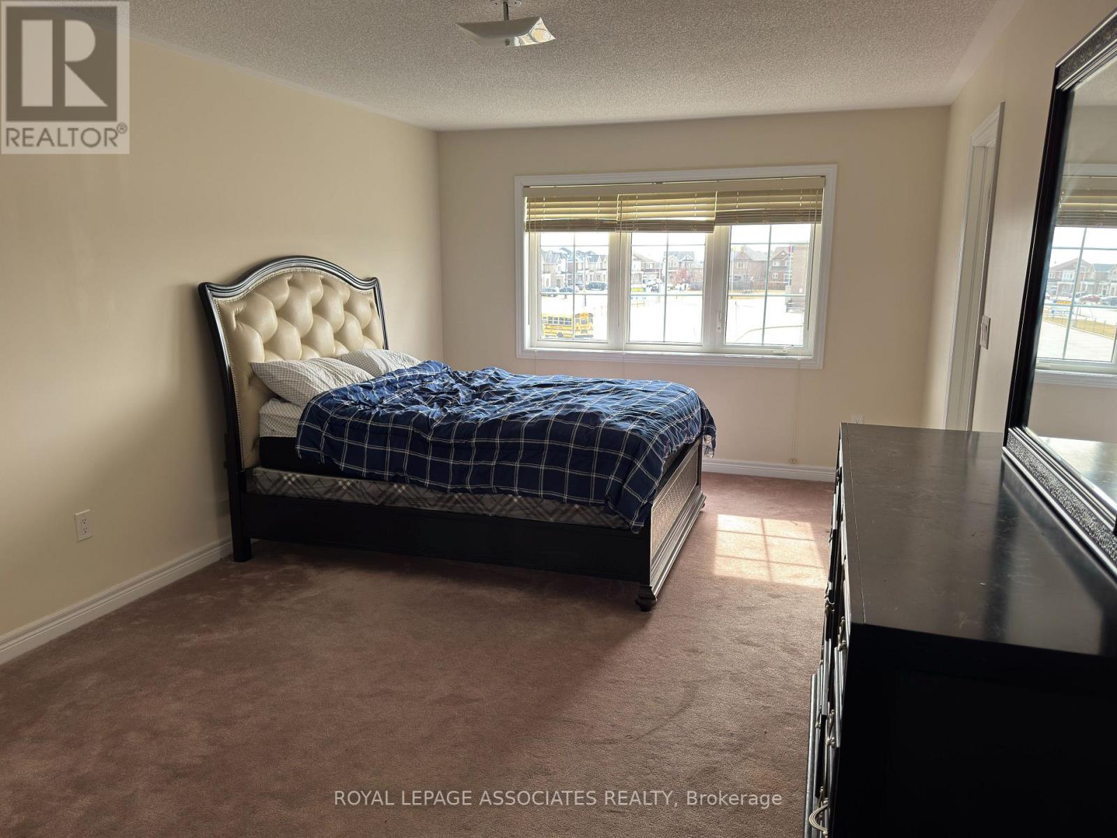 Upper Lv - 75 Meltwater Crescent, Brampton, Ontario  L6P 3W6 - Photo 9 - W13676350