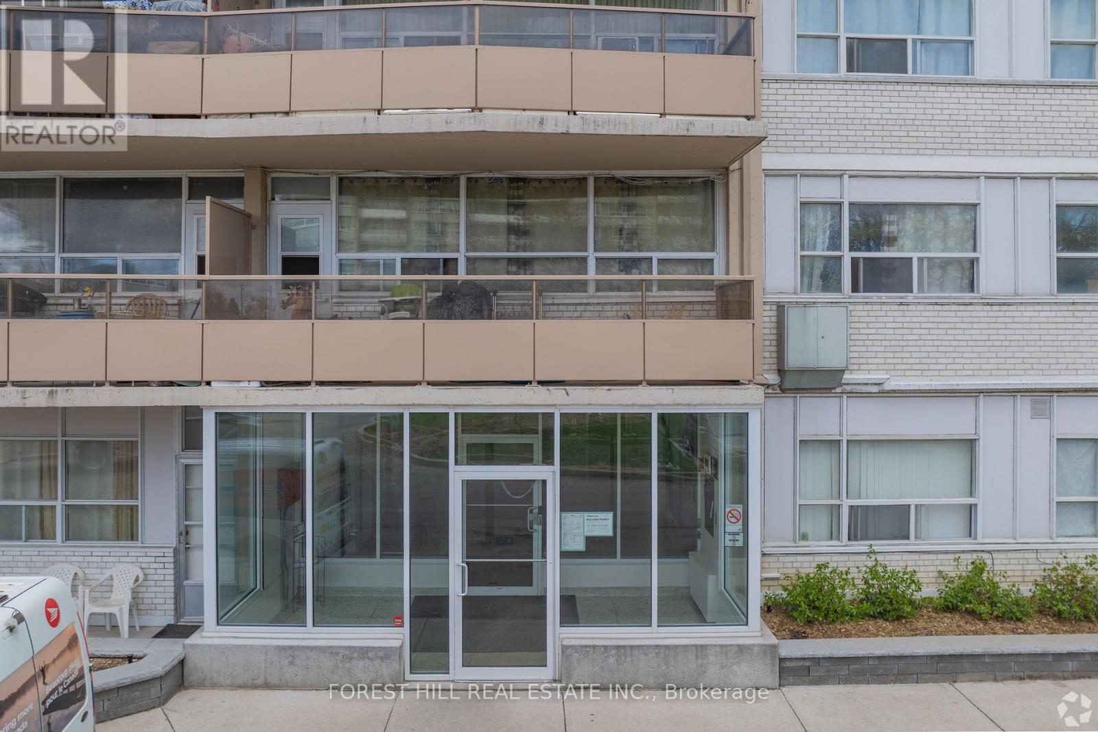 306 - 1130 Wilson Avenue, Toronto, Ontario  M3A 2A5 - Photo 2 - W13676376