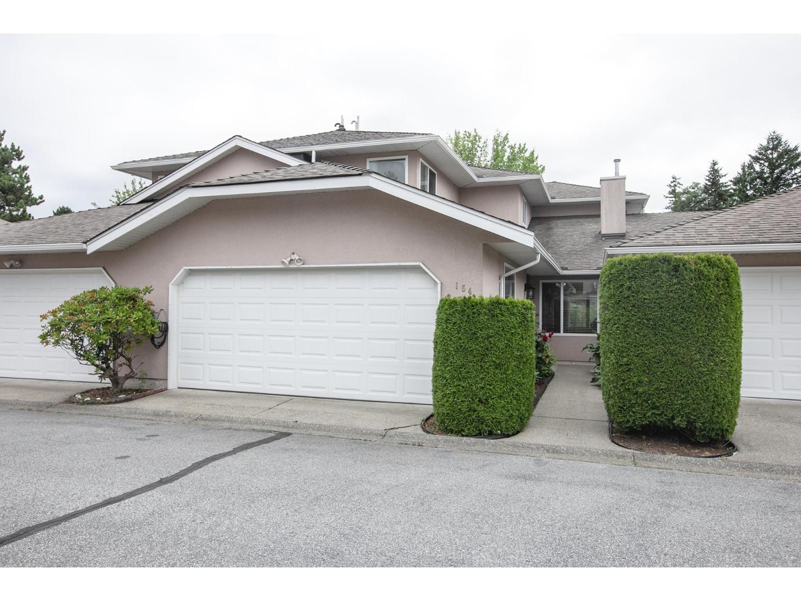 15501 89a Avenue, Surrey, British Columbia  V3R 0Z5 - Photo 2 - R3155827