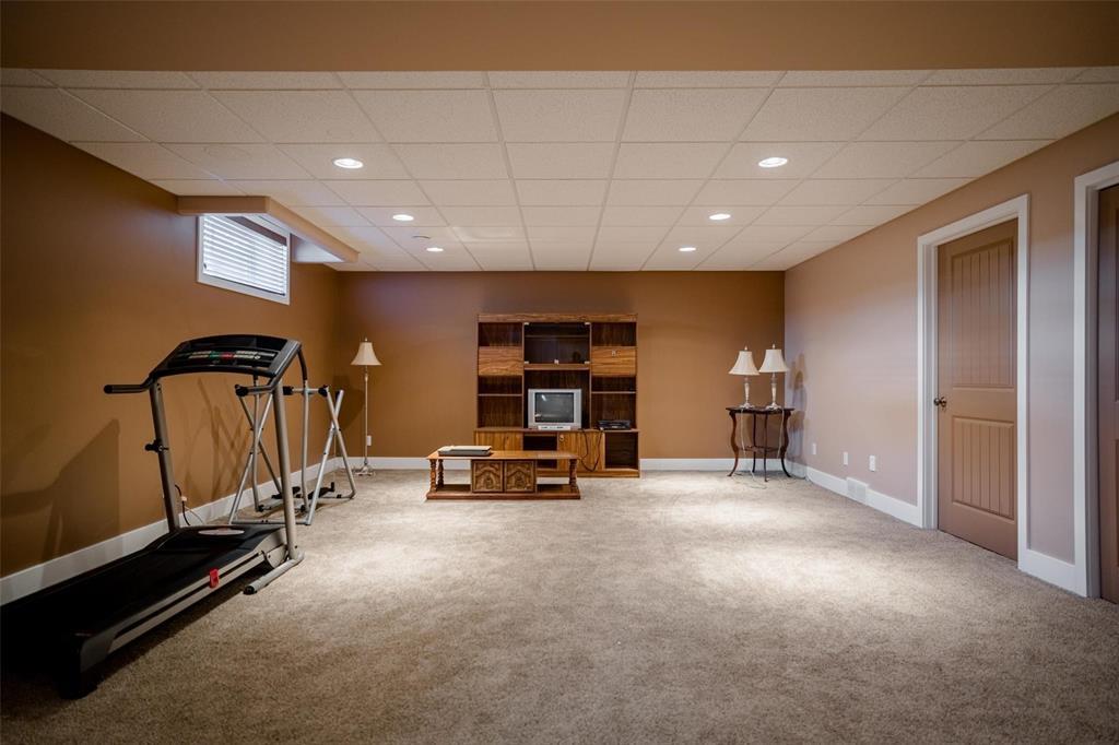 24 Carillon Way, Steinbach, Manitoba R5G 0W9 - Photo 25 - 202620335