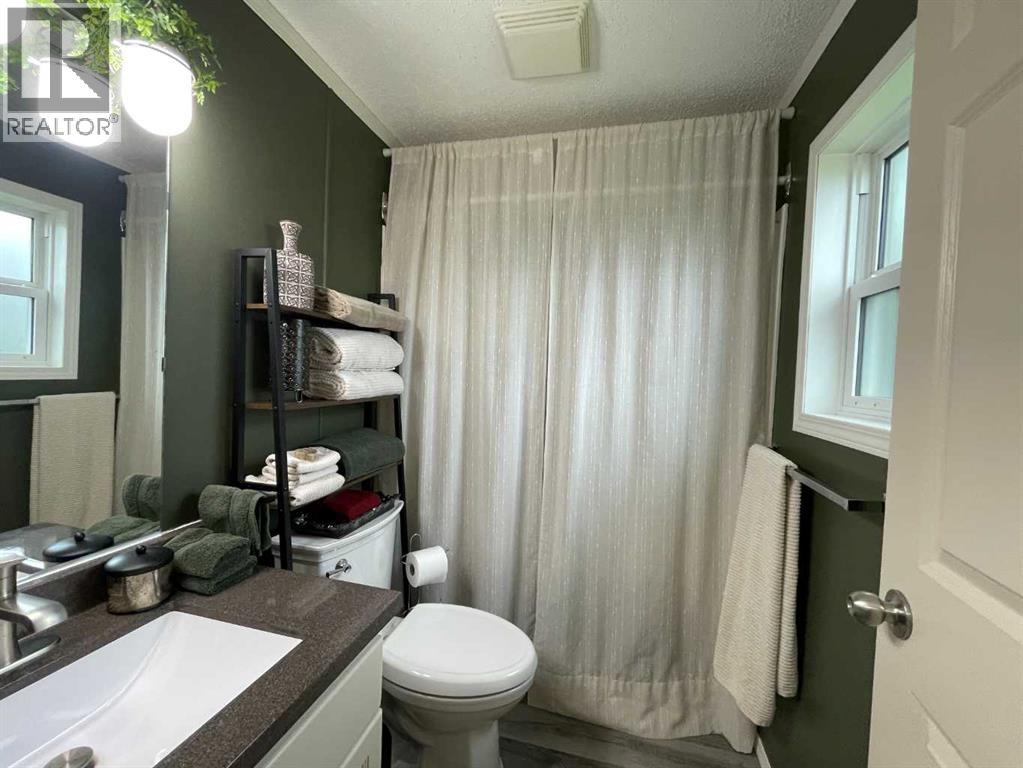 25128 Hwy 43, Valleyview, Alberta  T0H 3N0 - Photo 29 - A2318637