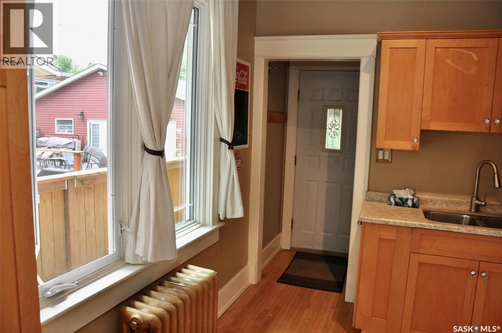 623 4th Avenue N, Saskatoon, Saskatchewan  S7K 2M8 - Photo 27 - SK045567