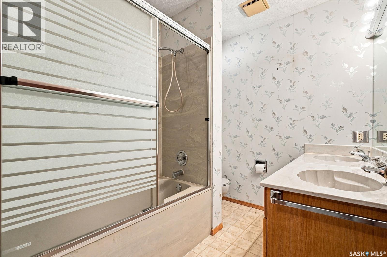 92 Wentworth Crescent, Saskatoon, Saskatchewan  S7L 4A9 - Photo 28 - SK045476