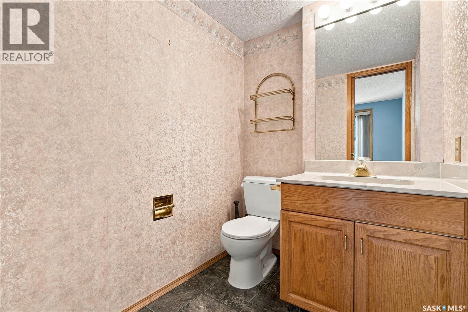 92 Wentworth Crescent, Saskatoon, Saskatchewan  S7L 4A9 - Photo 36 - SK045476
