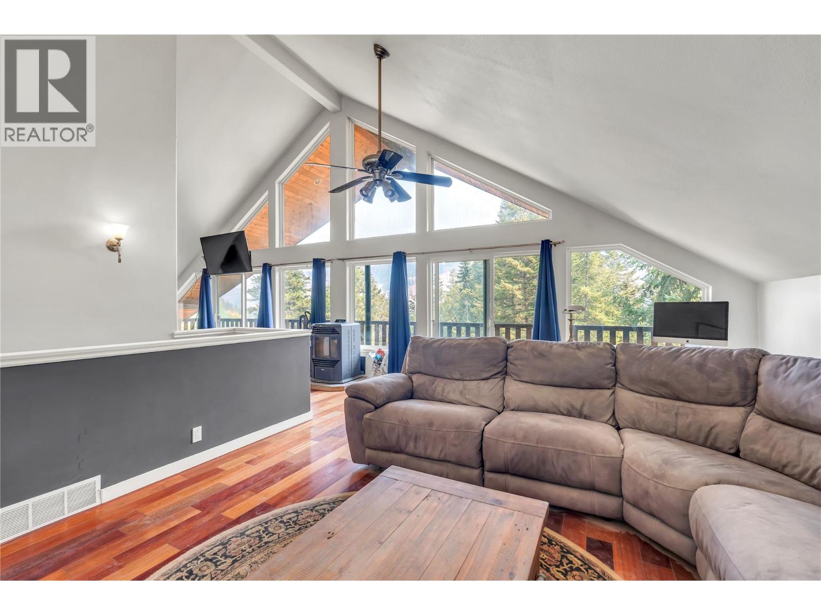 842 Grand Oro Road, Kaleden, British Columbia  V0H 1K0 - Photo 24 - 10394550