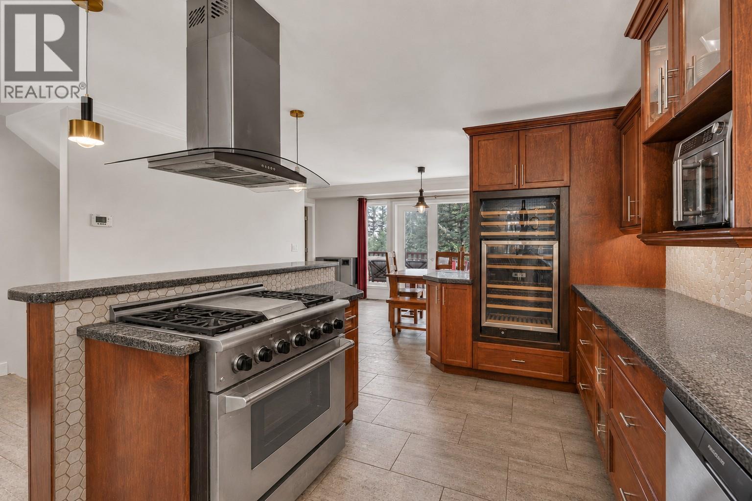 842 Grand Oro Road, Kaleden, British Columbia  V0H 1K0 - Photo 10 - 10394550