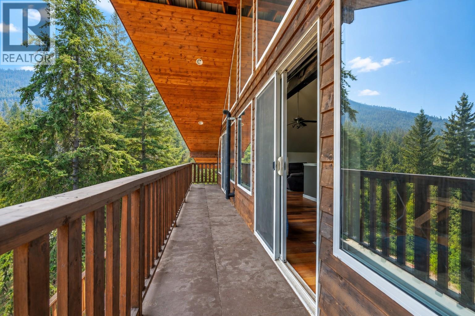 842 Grand Oro Road, Kaleden, British Columbia  V0H 1K0 - Photo 37 - 10394550